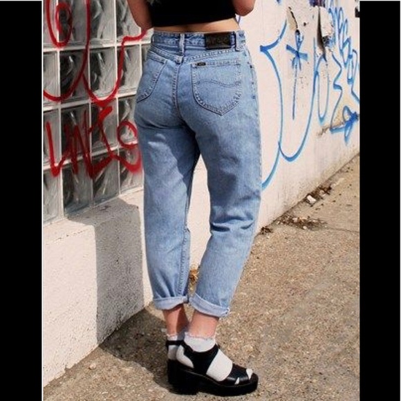 high waisted jeans relaxed fit